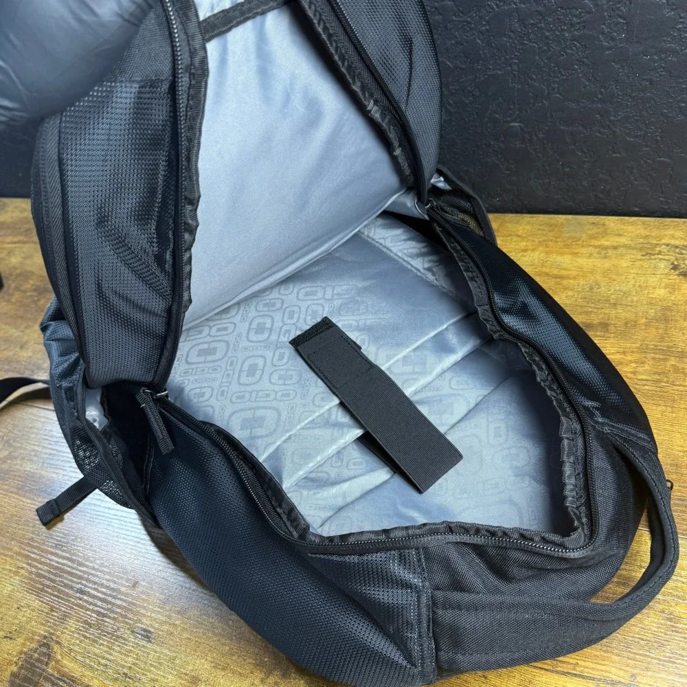 OGIO Metro‎ 711105 Black Ballistic Nylon Laptop Backpack OS Men Women